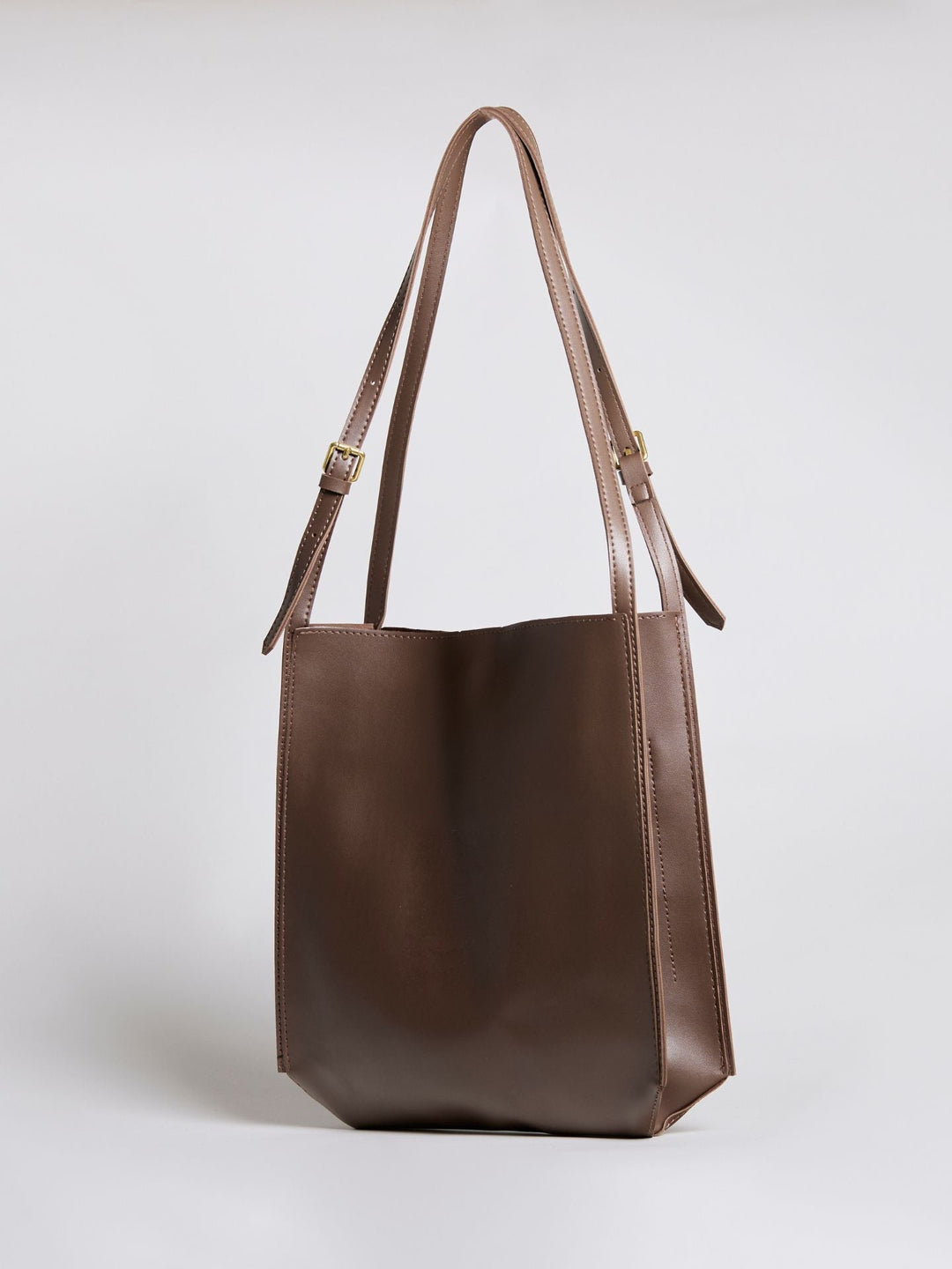 Goma | Halbmond-Schultertasche aus veganem Leder