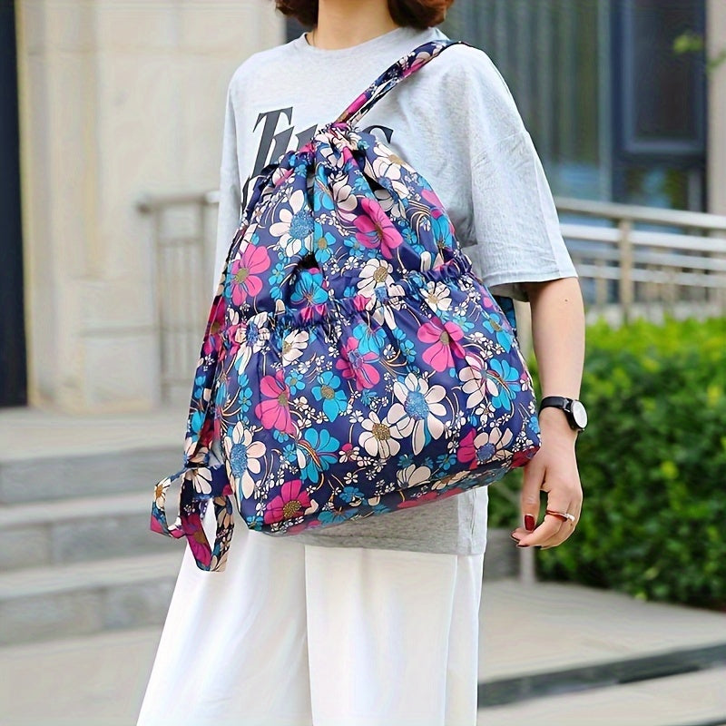 Qingdao | Stylischer Rucksack mit Polka-Dot-Muster