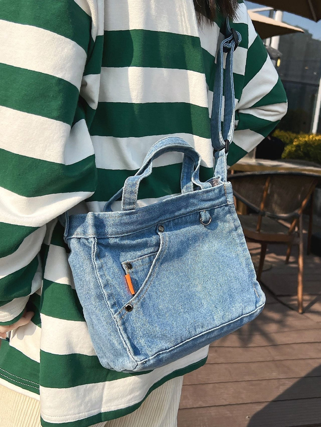 Akita | Stilvolle Denim Tragetasche