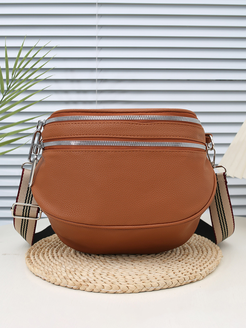 Guadalajara | Elegante Crossbody-Tasche aus Kunstleder