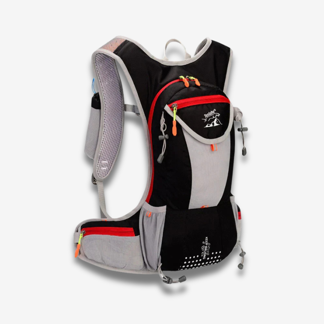 Bochum | Leichter Outdoor Rucksack mit Trinksystem