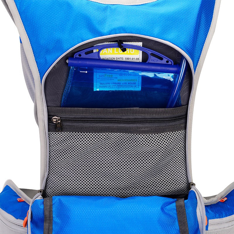 Bochum | Leichter Outdoor Rucksack mit Trinksystem