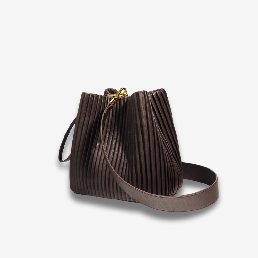 Oita | Leder Bucket Bag mit Rüschen