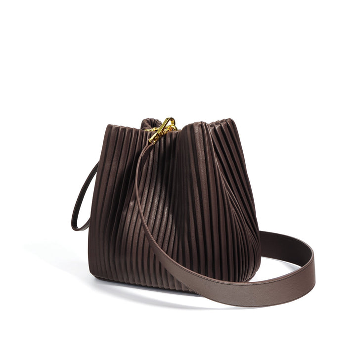 Oita | Leder Bucket Bag mit Rüschen