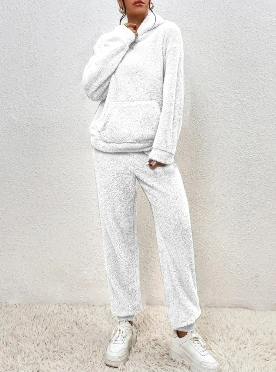 Lorewyn | Flauschiger Damen Hoodie Jogginganzug