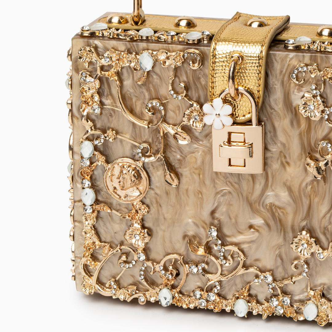 Zarqa  | Acryl Clutch mit Gold‑Blüten