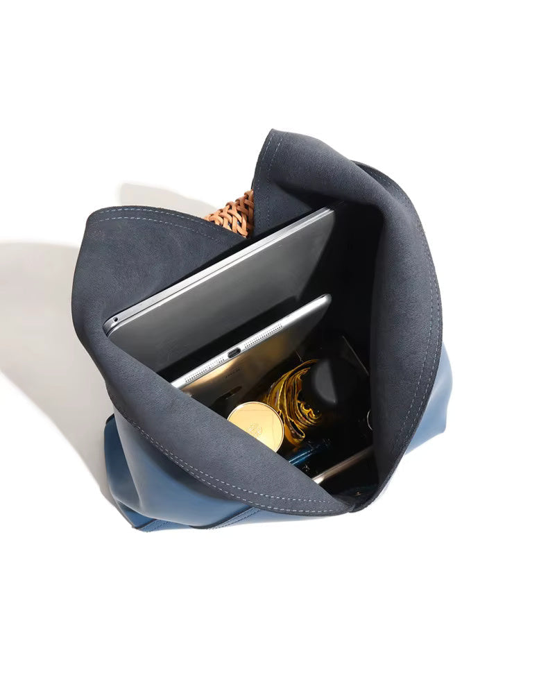 Rennes | Skulpturale Hobo‑Schultertasche