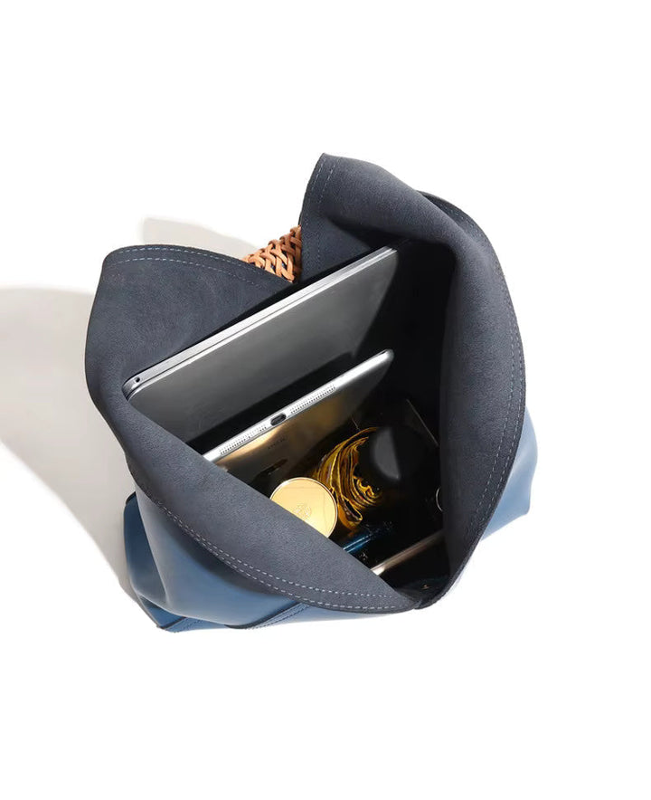 Rennes | Skulpturale Hobo‑Schultertasche