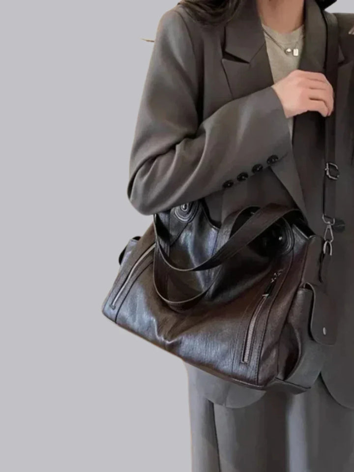 Kotor | Klassische Lederschultertasche mit Reißverschluss