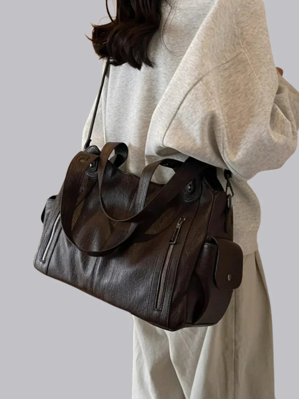 Kotor | Klassische Lederschultertasche mit Reißverschluss