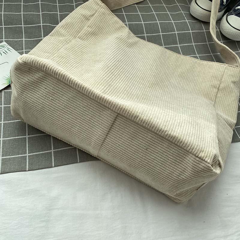 Wiesbaden | Klassische Canvas Cord Schultertasche