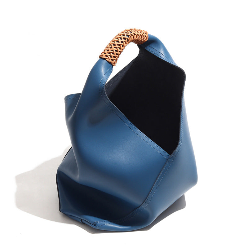 Rennes | Skulpturale Hobo‑Schultertasche