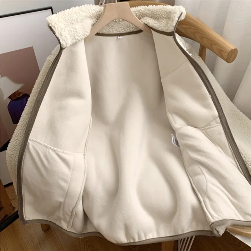 Arista | Flauschig Weiche Winterjacke für Frauen