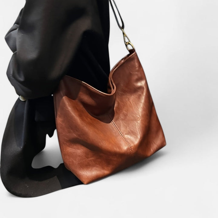 Ilulissat | Elegante Lederhandtasche mit Fächern
