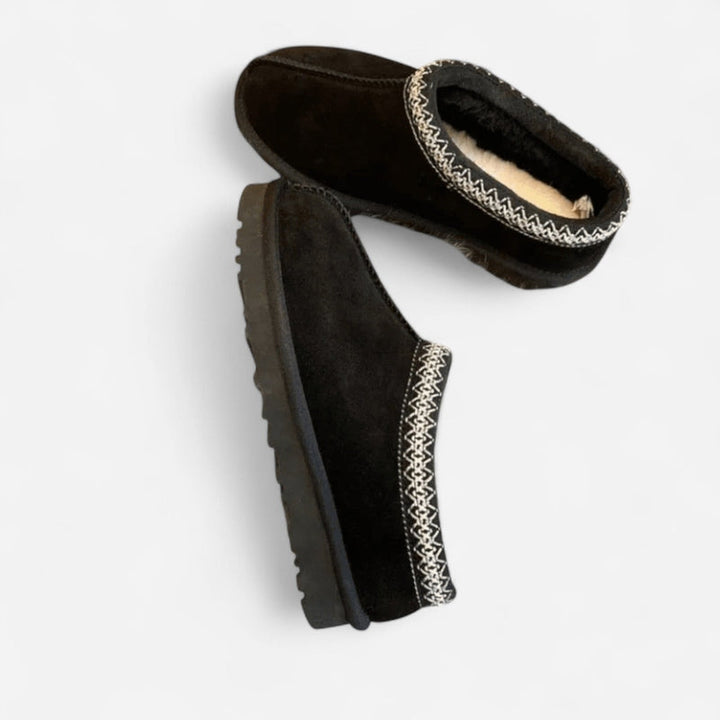 Aeloria | Bequeme Wildleder-Hausschuhe mit Wollfutter