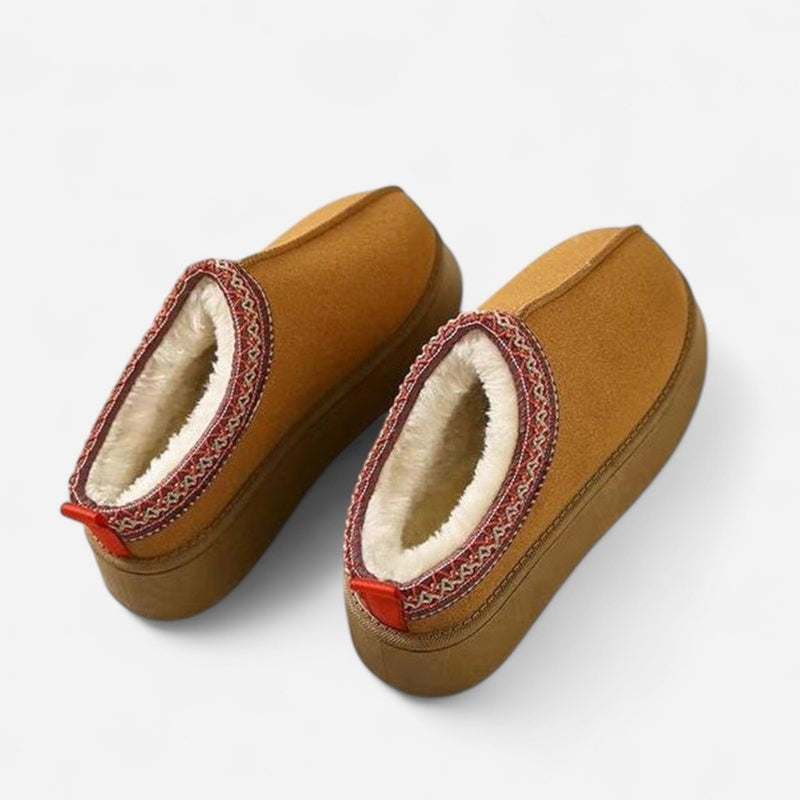 Aeloria | Bequeme Wildleder-Hausschuhe mit Wollfutter