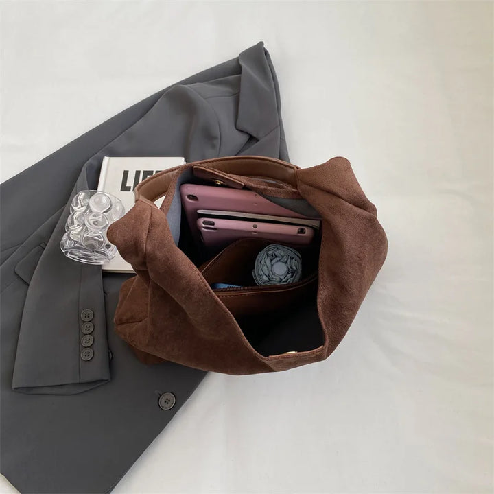 Rome | Elegante Wildleder-Umhängetasche