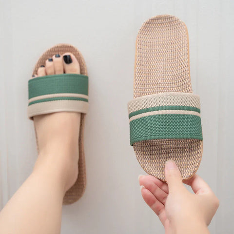 Oralya | Leichte Sommerschlappen für Damen