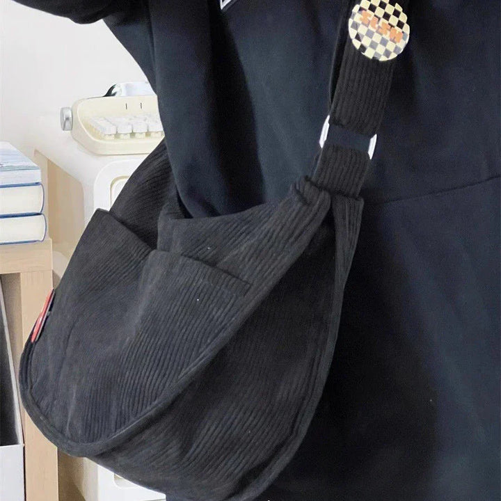 Chicago | Klassische Cord-Schultertasche für Damen