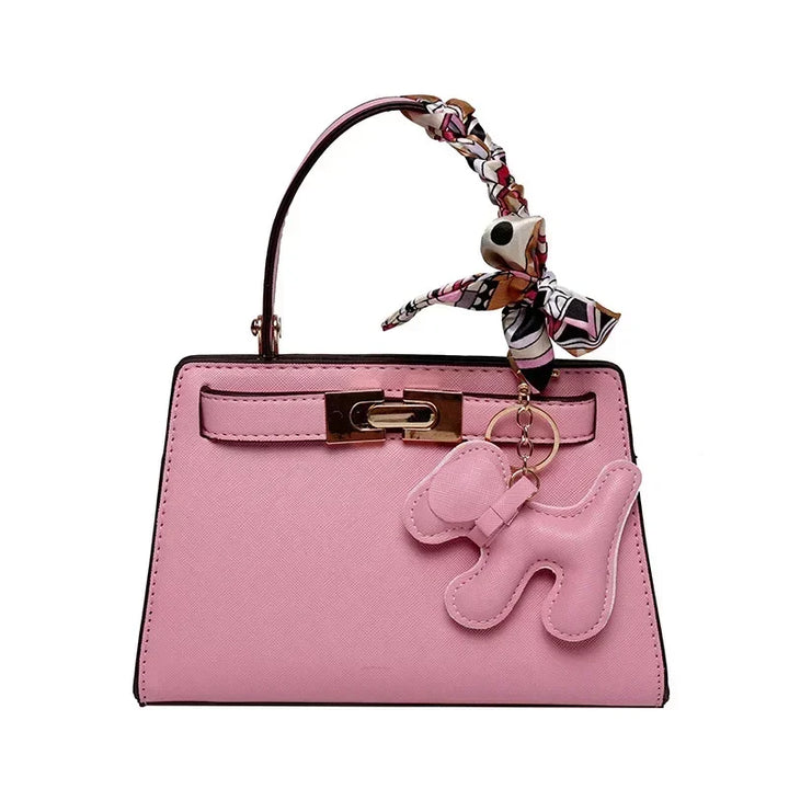 Kisangan | Strukturiertes Mini-Handbag mit Charme