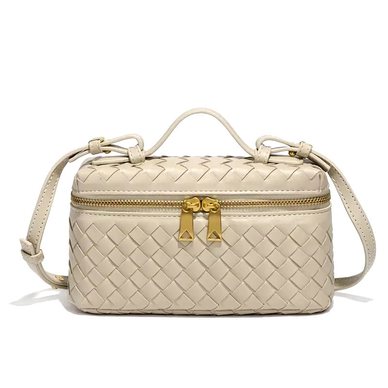 Aksu | Geflochtene Handtasche aus Veganleder