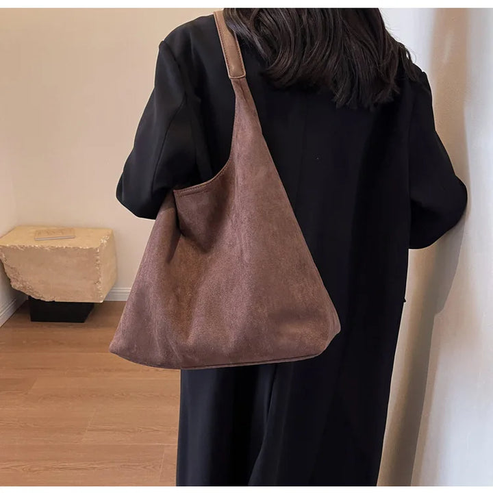 Rome | Elegante Wildleder-Umhängetasche