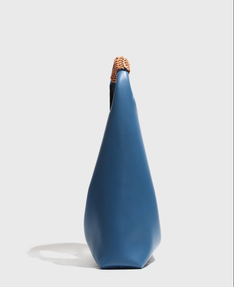 Rennes | Skulpturale Hobo‑Schultertasche