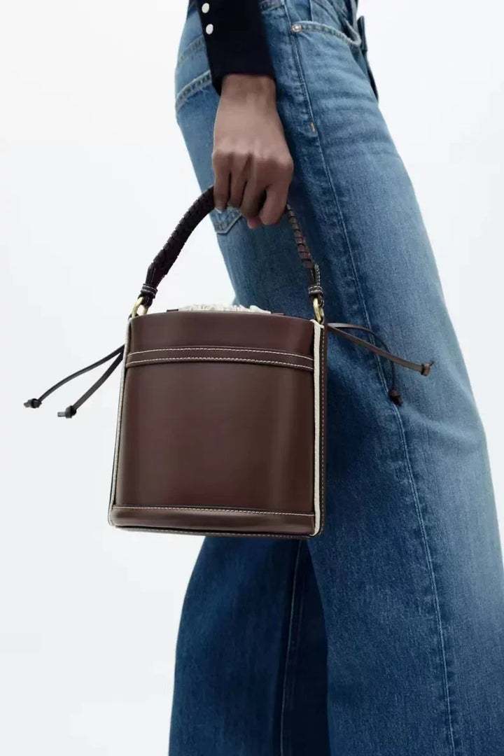 Ahvaz | braune Bucket Bag mit Kordelzug