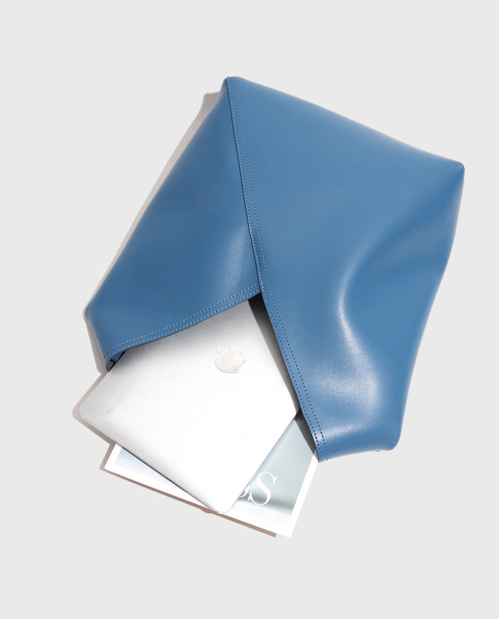 Rennes | Skulpturale Hobo‑Schultertasche