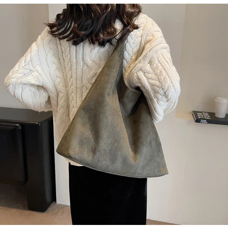 Rome | Elegante Wildleder-Umhängetasche