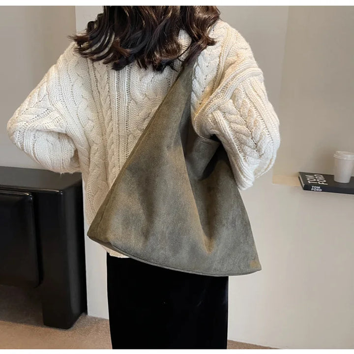Rome | Elegante Wildleder-Umhängetasche
