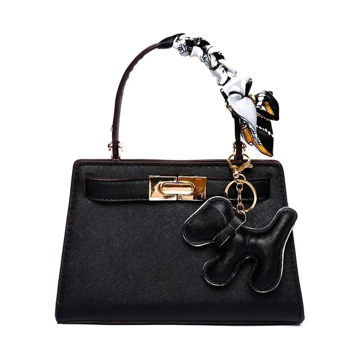 Kisangan | Strukturiertes Mini-Handbag mit Charme