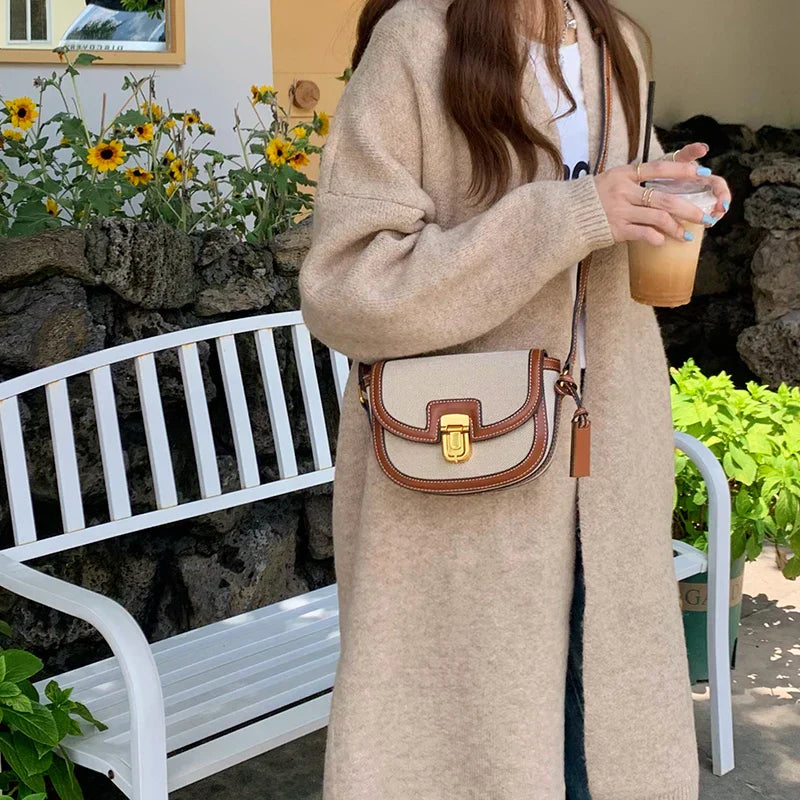 Georgetown | Kompakte Umhängetasche mit Magnetverschluss