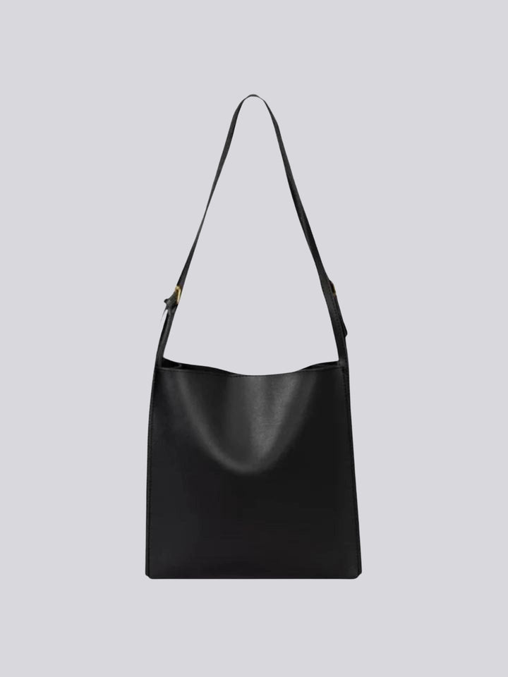 Goma | Halbmond-Schultertasche aus veganem Leder