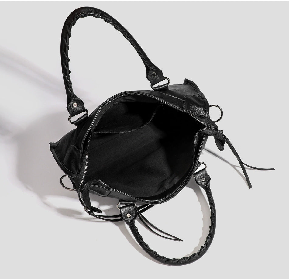 Kankan  | Strukturierte vegane Laptoptasche elegant