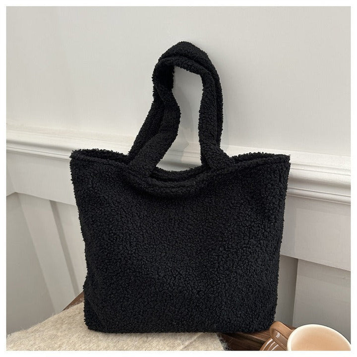 Kassel | Fluffige Teddy Schultertasche