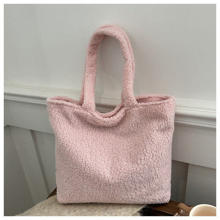 Kassel | Fluffige Teddy Schultertasche