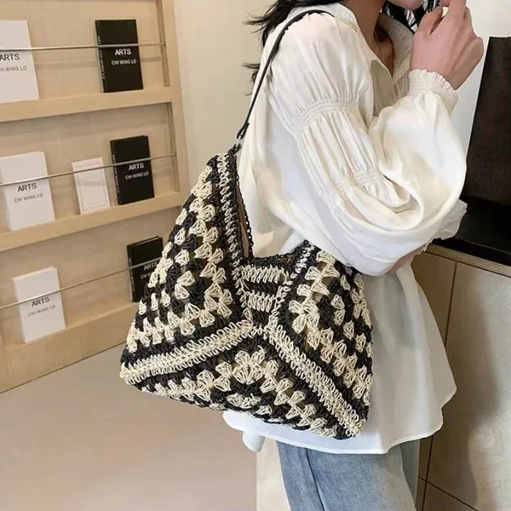 Malaga | Handgewebte Stroh-Bohème-Tasche