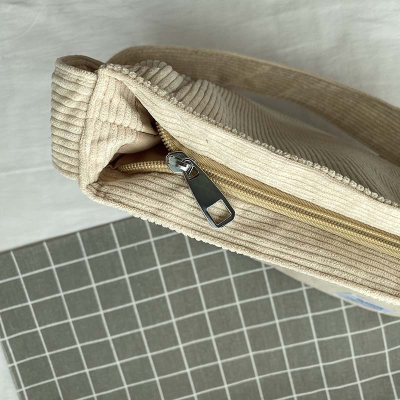 Wiesbaden | Klassische Canvas Cord Schultertasche