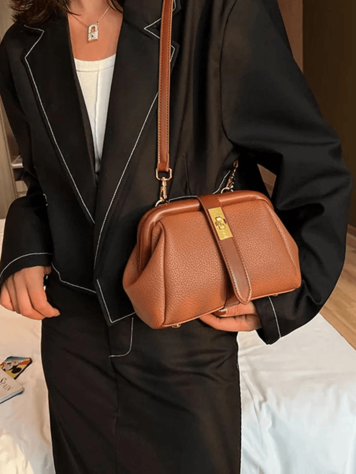 Taichung | Strukturierte Lederhandtasche