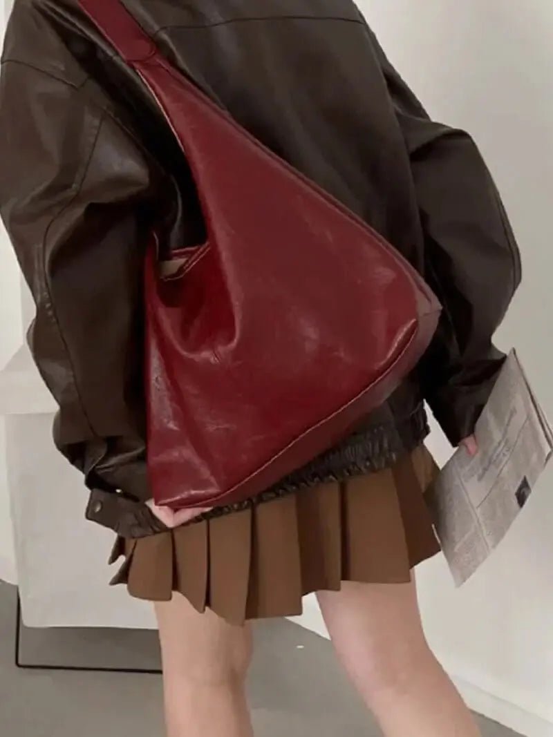 Lanzhou  | Minimal Chic Hobo Bag Leder