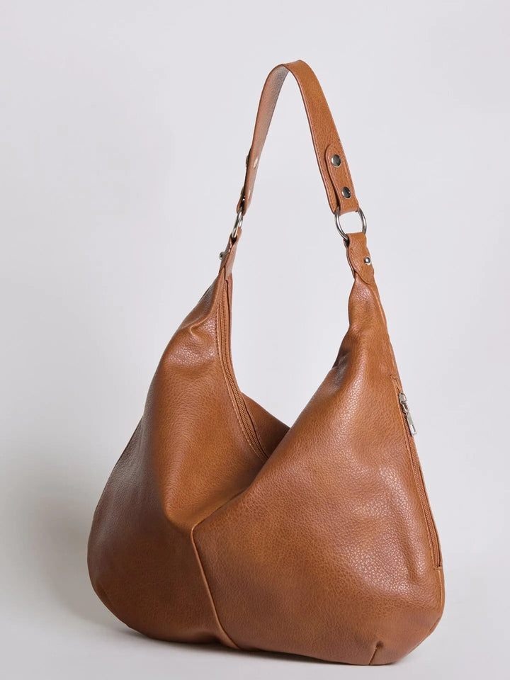 Teresina | Schlichte schwarze Leder‑Hobo‑Bag