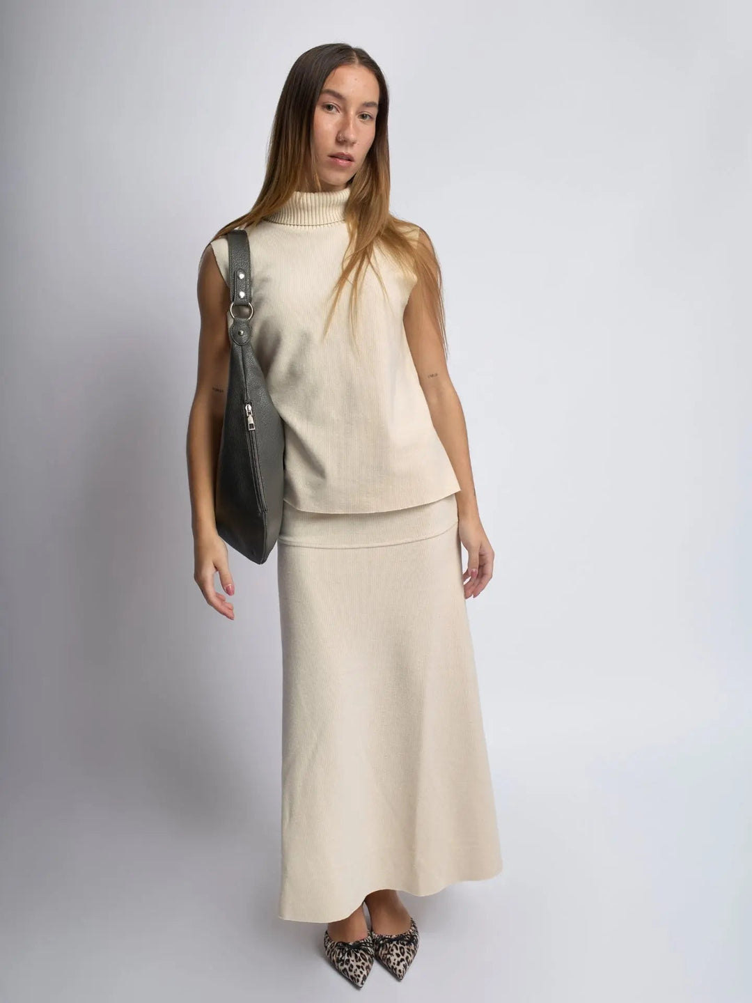 Teresina | Schlichte schwarze Leder‑Hobo‑Bag