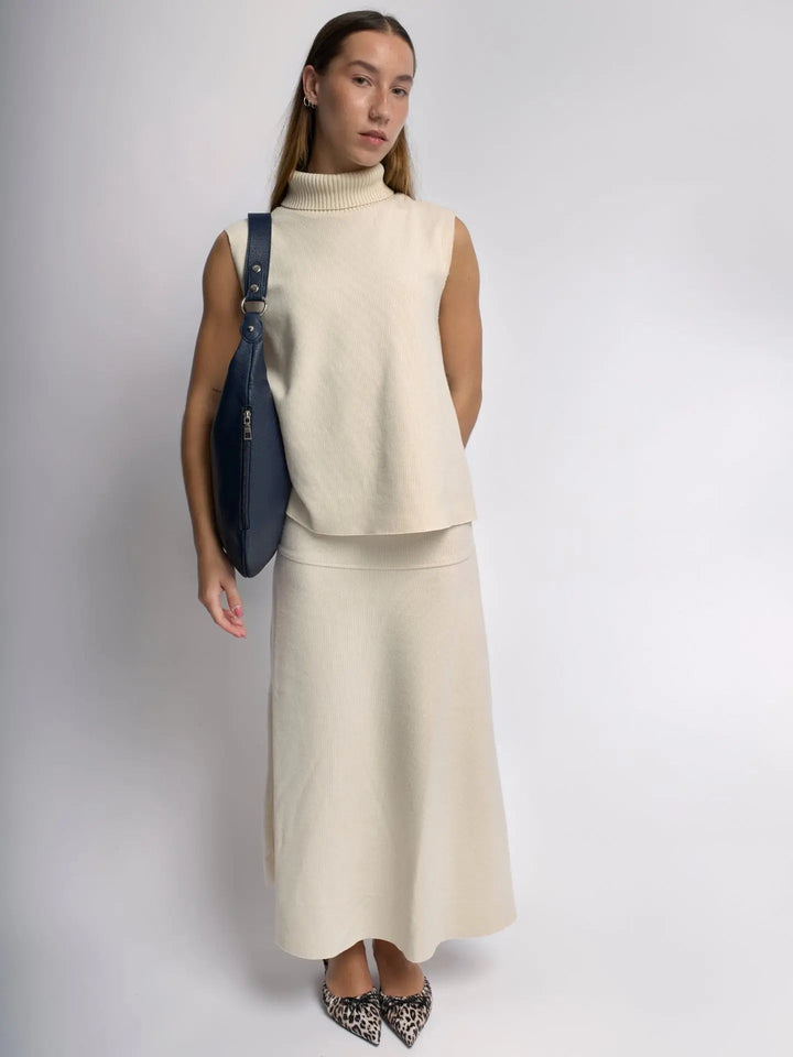 Teresina | Schlichte schwarze Leder‑Hobo‑Bag