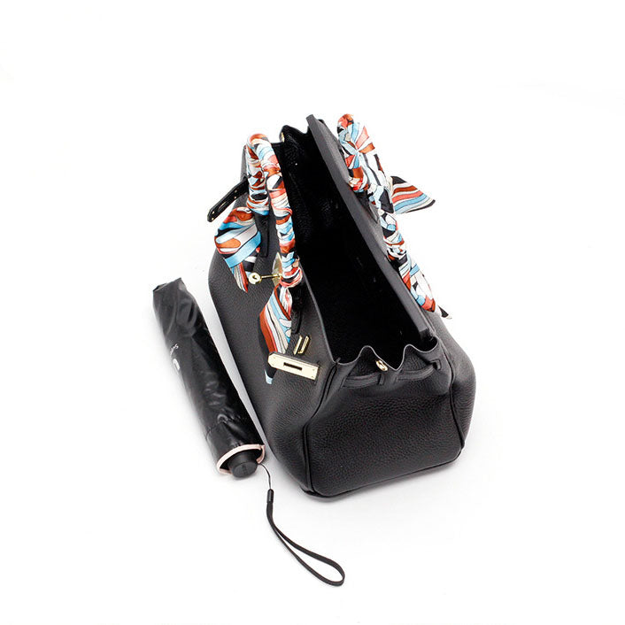 Bologna | Schwarzer strukturierter Satchel mit Scarf