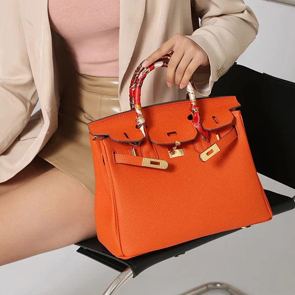 Hammerfest | Orange Satchel mit Designer‑Schalgriff