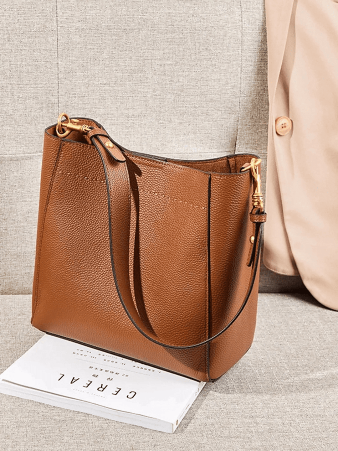Vadodara | Braune Leder Bucket‑Bag
