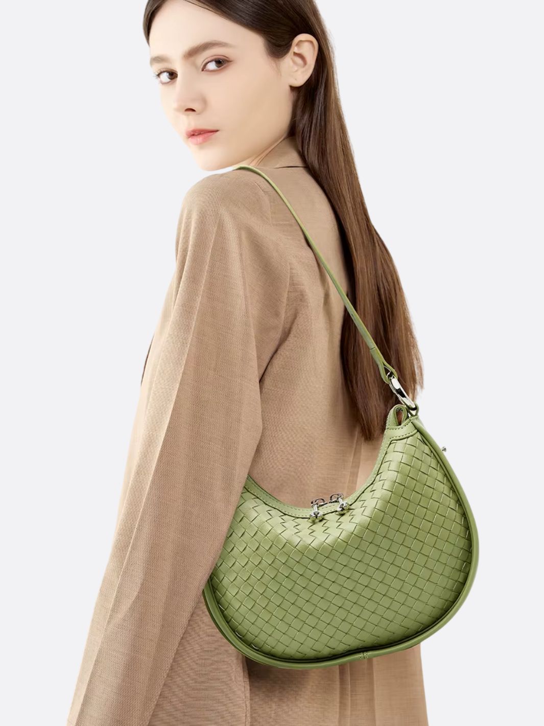 Ouidah | Gewebte Crescent Schultertasche