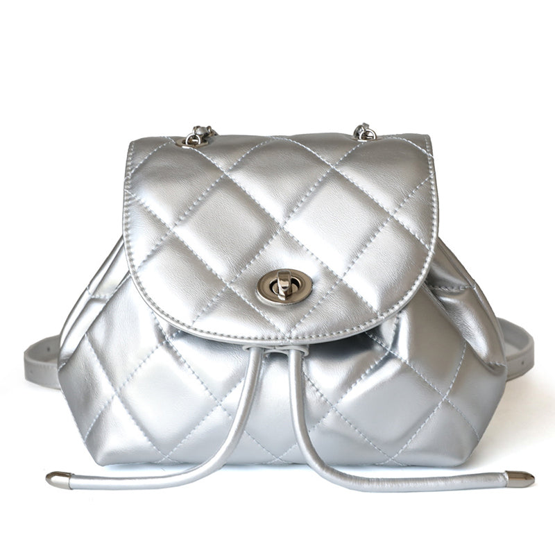 Hadera | silberner Stepp-Rucksack im Metallic-Look
