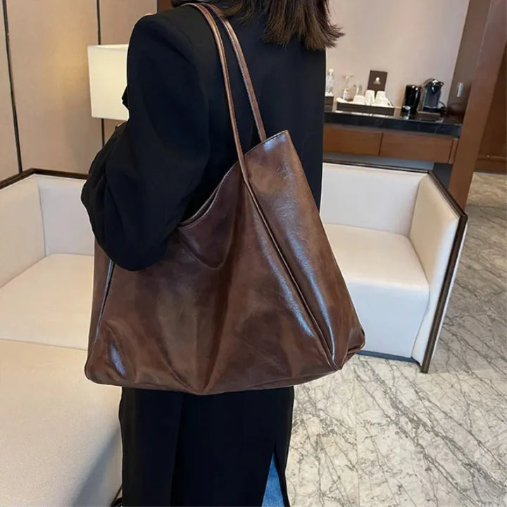 Surabaya | Rote Laptoptasche aus Kunstleder
